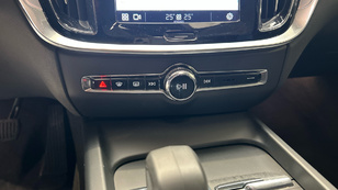 Volvo S60 B4 G Core FWD Auto 145 kW (197 CV) - 43 Volvo S60 B4 G Ocasión 145 KW (197CV) - 43