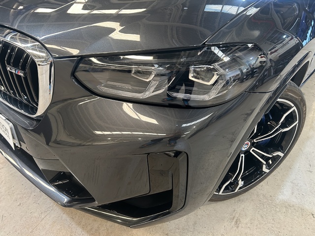 BMW M X3 M color Gris. Año 2022. 353KW(480CV). Gasolina. En concesionario FINESTRAT Automoviles Fersan, S.A. de Alicante