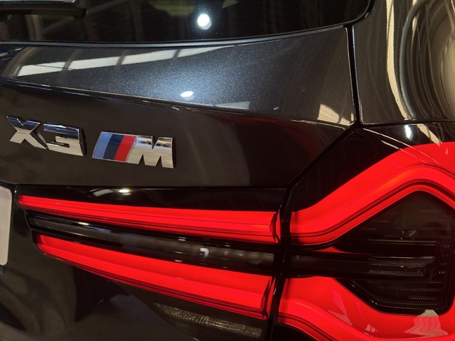 BMW M X3 M color Gris. Año 2022. 353KW(480CV). Gasolina. En concesionario FINESTRAT Automoviles Fersan, S.A. de Alicante