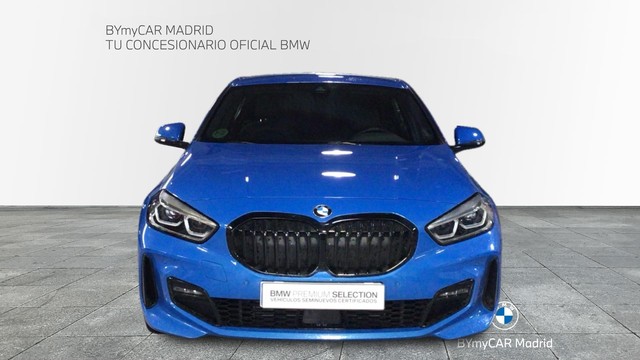 BMW Serie 1 118d color Azul. Año 2024. 110KW(150CV). Diésel. En concesionario BYmyCAR Madrid - Alcalá de Madrid
