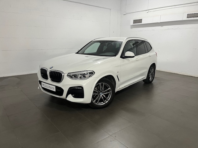 BMW X3 xDrive20d color Blanco. Año 2020. 140KW(190CV). Diésel. En concesionario Amiocar S.A. de Coruña