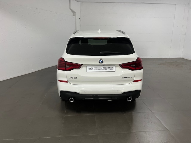 BMW X3 xDrive20d color Blanco. Año 2020. 140KW(190CV). Diésel. En concesionario Amiocar S.A. de Coruña