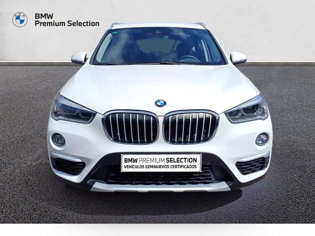 BMW X1 sDrive18i color Blanco. Año 2020. 103KW(140CV). Gasolina. En concesionario Marmotor de Las Palmas