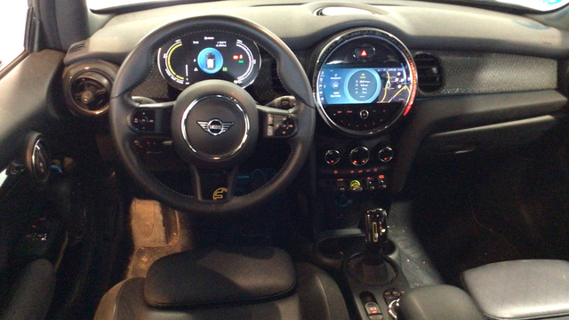 fotoG 6 del MINI MINI 3 Puertas Cooper SE 135 kW (184 CV) 184cv Eléctrico del 2022 en Madrid
