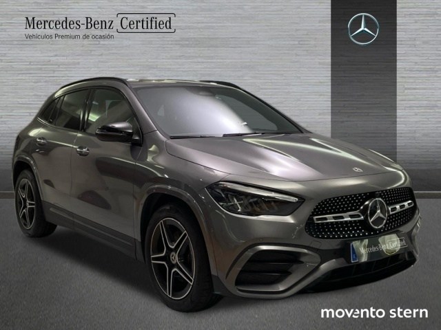 Mercedes-Benz GLA 200 D - 3