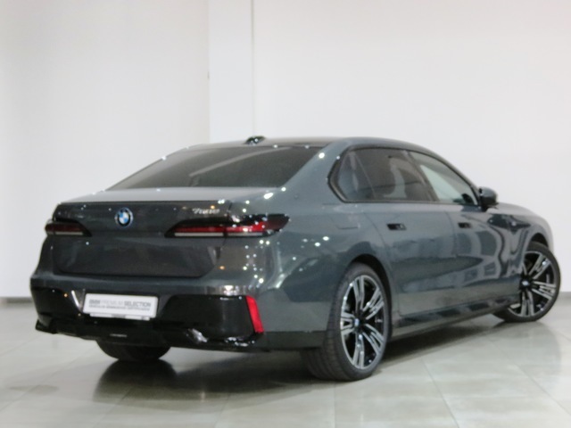 BMW Serie 7 750e color Gris. Año 2023. 360KW(489CV). Híbrido Electro/Gasolina. En concesionario FINESTRAT Automoviles Fersan, S.A. de Alicante