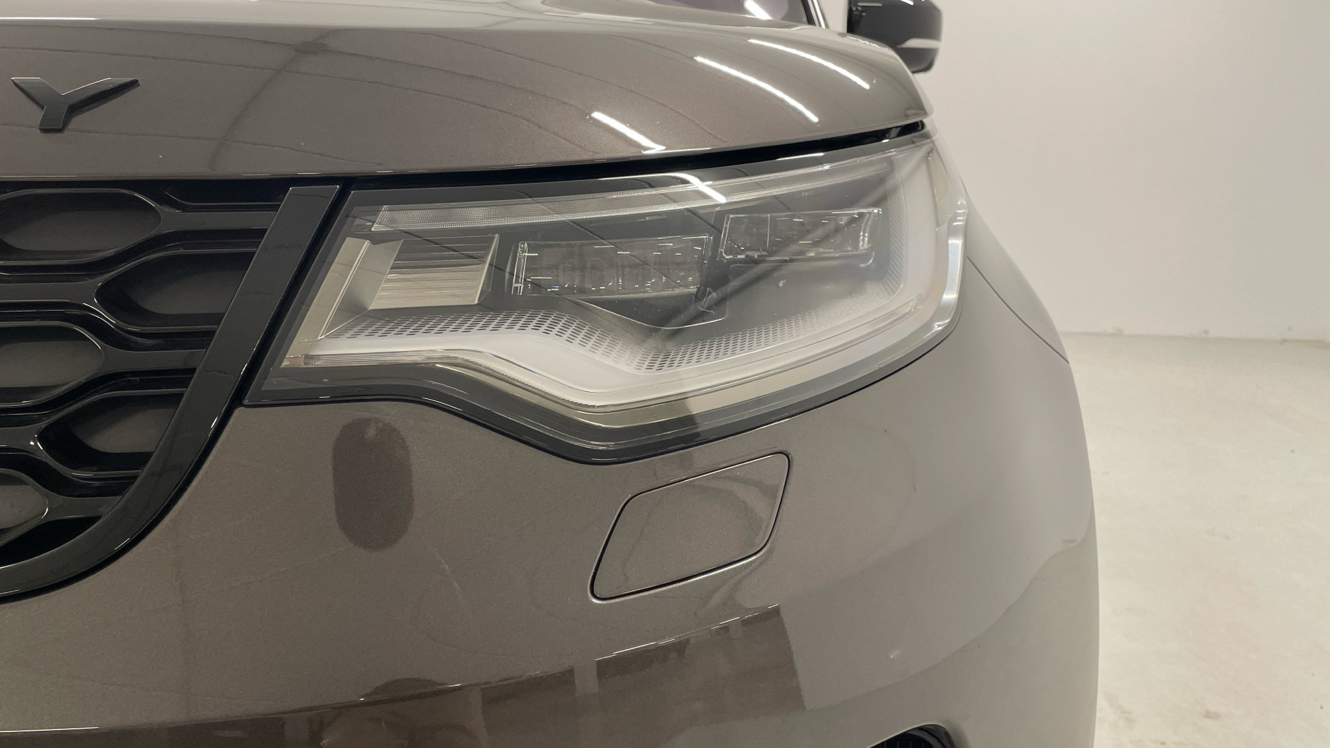 Land Rover Discovery 3.0D I6 - 20