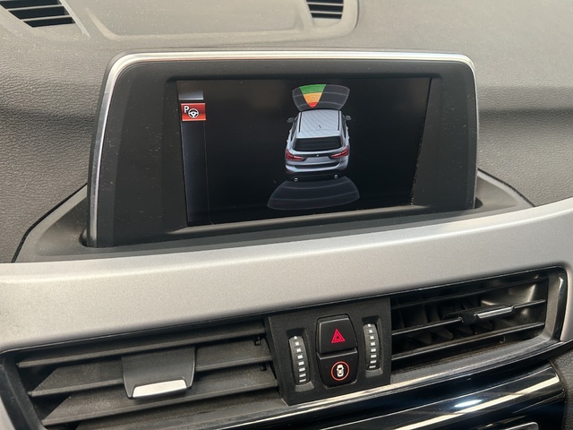 BMW X1 sDrive18d color Negro. Año 2017. 110KW(150CV). Diésel. En concesionario GANDIA Automoviles Fersan, S.A. de Valencia
