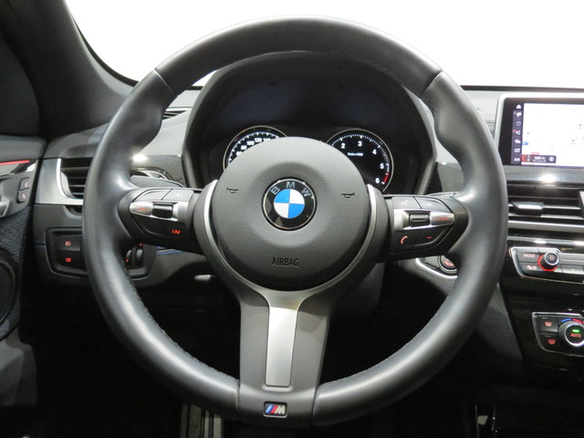 BMW X1 sDrive18d color Negro. Año 2017. 110KW(150CV). Diésel. En concesionario GANDIA Automoviles Fersan, S.A. de Valencia