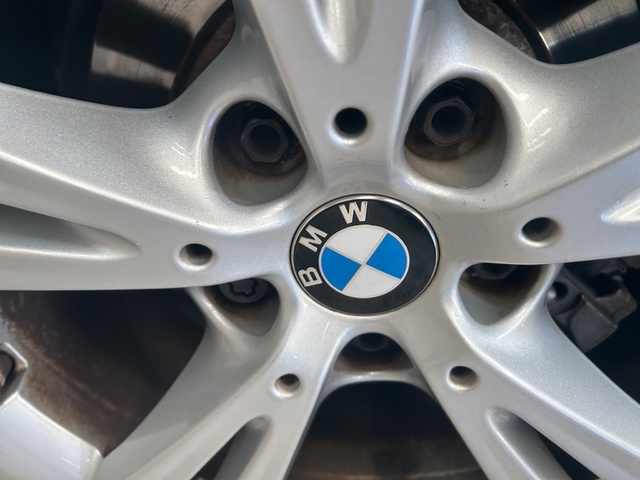 BMW X1 sDrive18d color Negro. Año 2017. 110KW(150CV). Diésel. En concesionario GANDIA Automoviles Fersan, S.A. de Valencia