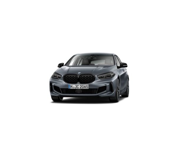 BMW Serie 1 M135i color Gris. Año 2024. 225KW(306CV). Gasolina. En concesionario Celtamotor Lalín de Pontevedra