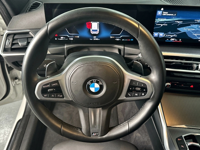 BMW Serie 3 320d Touring color Blanco. Año 2022. 140KW(190CV). Diésel. En concesionario Triocar Gijón (Bmw y Mini) de Asturias