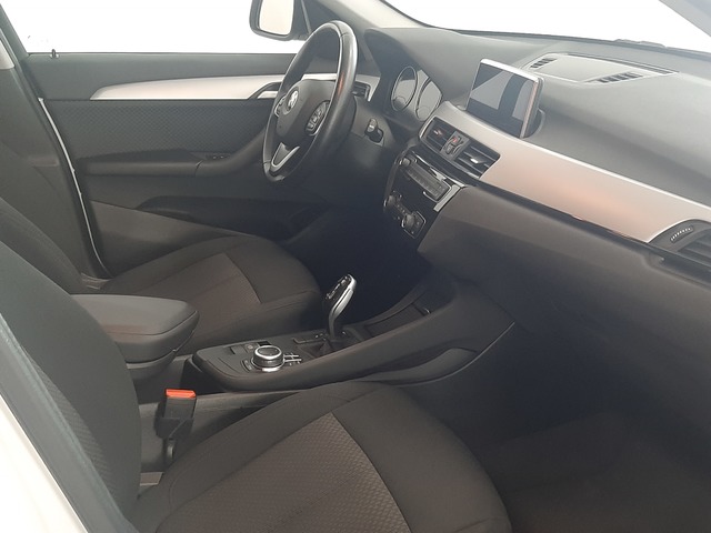 BMW X1 sDrive18d color Blanco. Año 2019. 110KW(150CV). Diésel. En concesionario Automoviles Bertolin S.L. de Valencia
