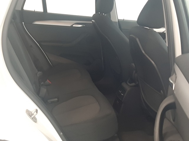 BMW X1 sDrive18d color Blanco. Año 2019. 110KW(150CV). Diésel. En concesionario Automoviles Bertolin S.L. de Valencia