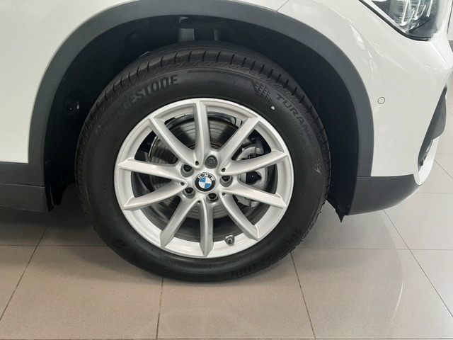 BMW X1 sDrive18d color Blanco. Año 2019. 110KW(150CV). Diésel. En concesionario Automoviles Bertolin S.L. de Valencia
