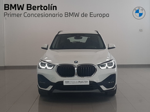 Fotos de BMW X1 sDrive18d color Blanco. Año 2019. 110KW(150CV). Diésel. En concesionario Automoviles Bertolin S.L. de Valencia
