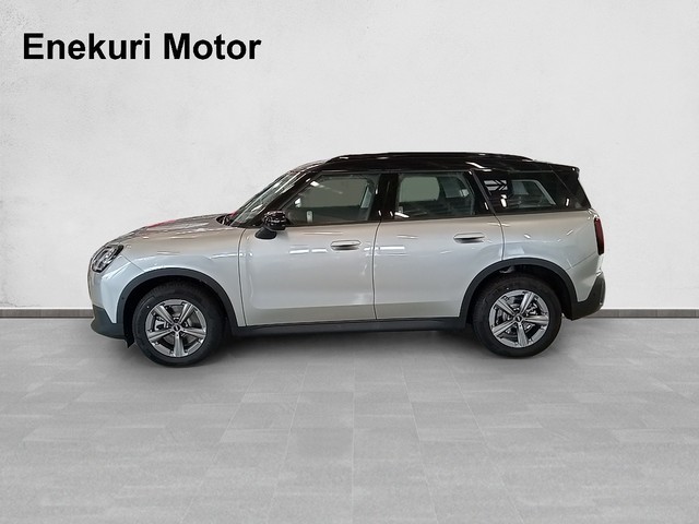 fotoG 2 del MINI MINI Countryman C 125 kW (170 CV) 170cv Gasolina del 2024 en Vizcaya