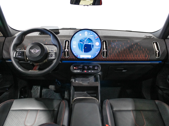 fotoG 6 del MINI MINI Countryman C 125 kW (170 CV) 170cv Gasolina del 2024 en Barcelona
