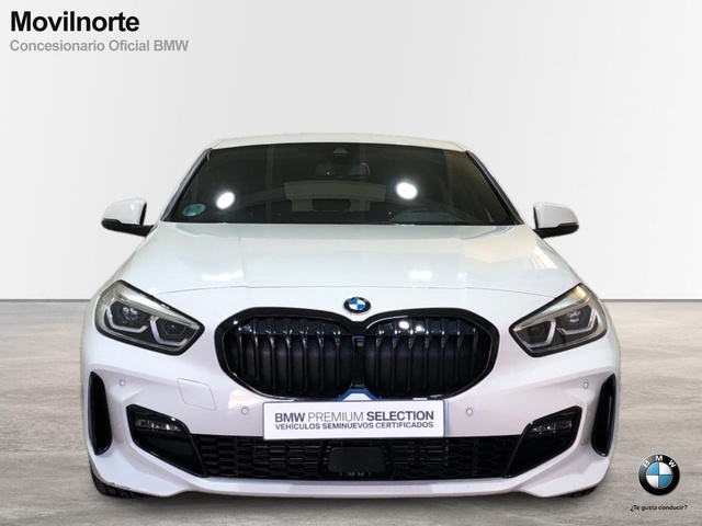 BMW Serie 1 118d color Blanco. Año 2023. 110KW(150CV). Diésel. En concesionario Movilnorte El Plantio de Madrid