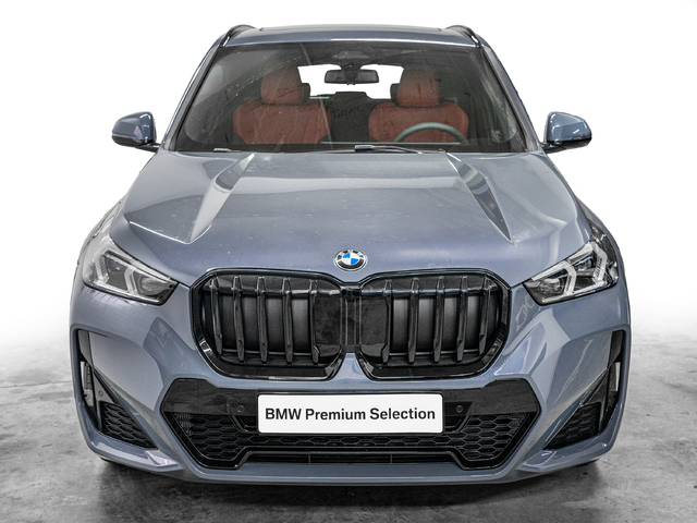 BMW X1 xDrive20d color Gris. Año 2025. 120KW(163CV). Diésel. En concesionario Caetano Cuzco, Alcalá de Madrid