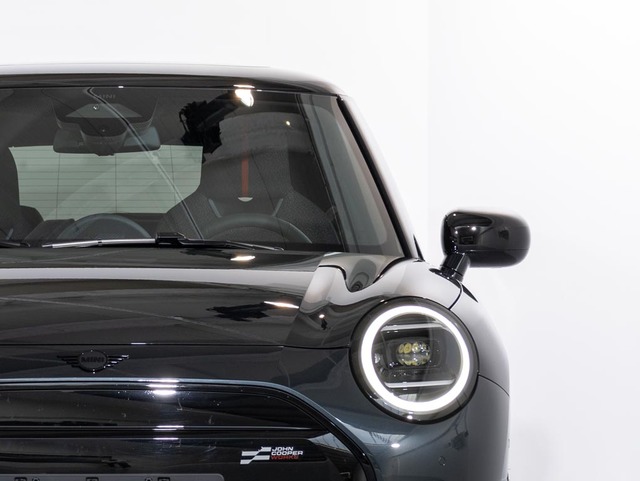 fotoG 12 del MINI MINI 3 Puertas Cooper SE 160 kW (218 CV) 218cv Eléctrico del 2024 en Girona