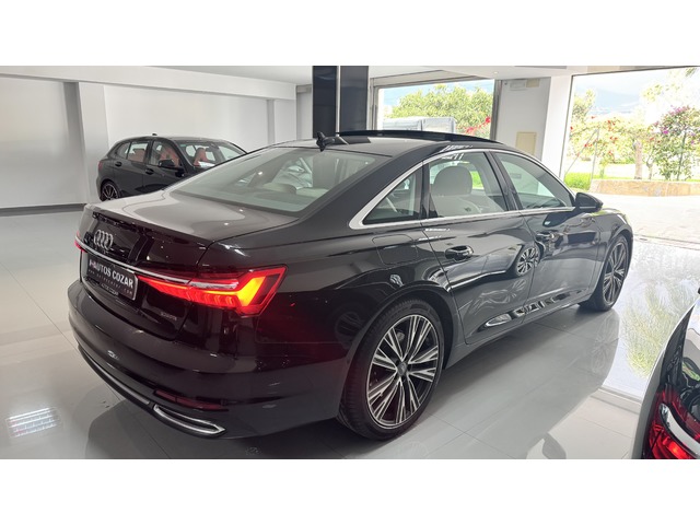 Audi A6 Sport 55 TFSI ultra quattro 250 kW (340 CV) S tronic