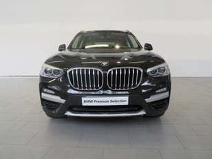 Fotos de BMW X3 xDrive20d color Negro. Año 2020. 140KW(190CV). Diésel. En concesionario Lugauto S.A. de Lugo