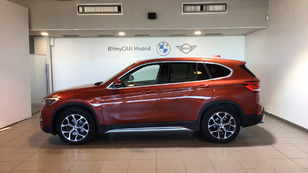 Fotos de BMW X1 sDrive18d color Naranja. Año 2020. 110KW(150CV). Diésel. En concesionario BYmyCAR Madrid - Alcalá de Madrid