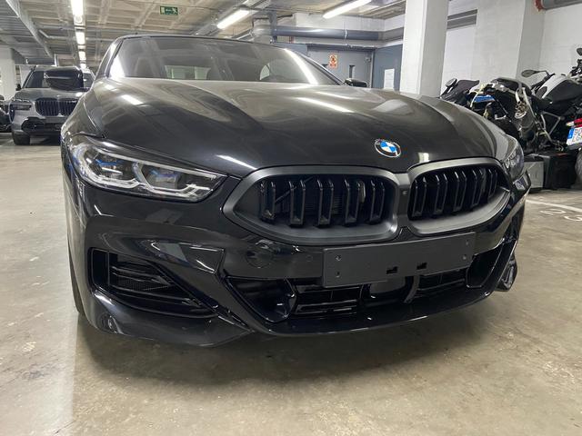 BMW Serie 8 840i Cabrio color Negro. Año 2024. 250KW(340CV). Gasolina. En concesionario BYmyCAR Madrid - Alcalá de Madrid