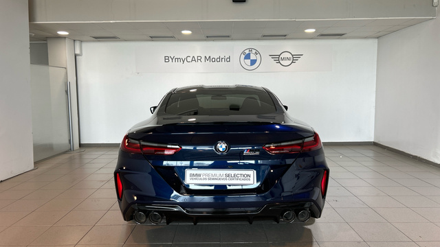 BMW M M8 Coupe color Azul. Año 2024. 460KW(625CV). Gasolina. En concesionario BYmyCAR Madrid - Alcalá de Madrid