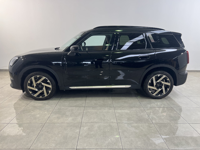 Foto 3 MINI  Countryman C 125 kW (170 CV)