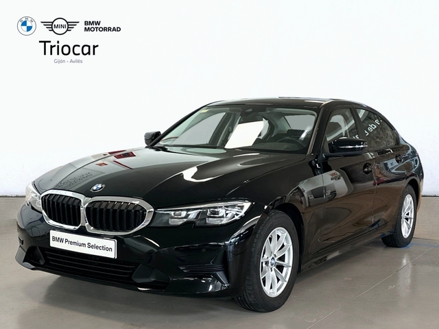 BMW Serie 3 318d color Negro. Año 2019. 110KW(150CV). Diésel. En concesionario Triocar Gijón (Bmw y Mini) de Asturias