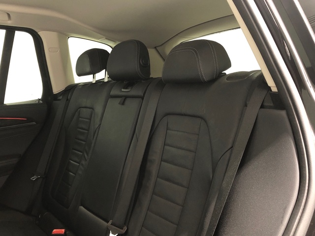 BMW X3 xDrive20d color Gris. Año 2019. 140KW(190CV). Diésel. En concesionario Auto Premier, S.A. - MADRID de Madrid