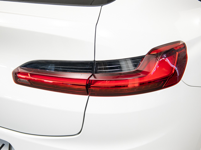 BMW X4 xDrive20d color Blanco. Año 2020. 140KW(190CV). Diésel. En concesionario BMW Fuenteolid Valladolid de Valladolid