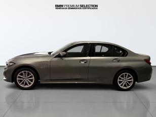 Fotos de BMW Serie 3 320e color Gris. Año 2024. 150KW(204CV). Híbrido Electro/Gasolina. En concesionario Automotor Costa, S.L.U. de Almería