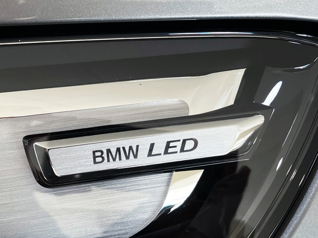 BMW iX1 xDrive30 color Gris Plata. Año 2024. 230KW(313CV). Eléctrico. En concesionario MURCIA PREMIUM S.L. JUAN CARLOS I de Murcia
