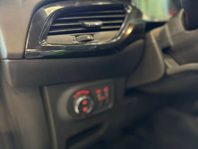 Opel Corsa 1.4 Design Line Auto 66 kW (90 CV)