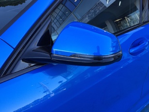 BMW Serie 1 118i color Azul. Año 2022. 103KW(140CV). Gasolina. En concesionario Grünblau Motor (Bmw y Mini) de Cantabria