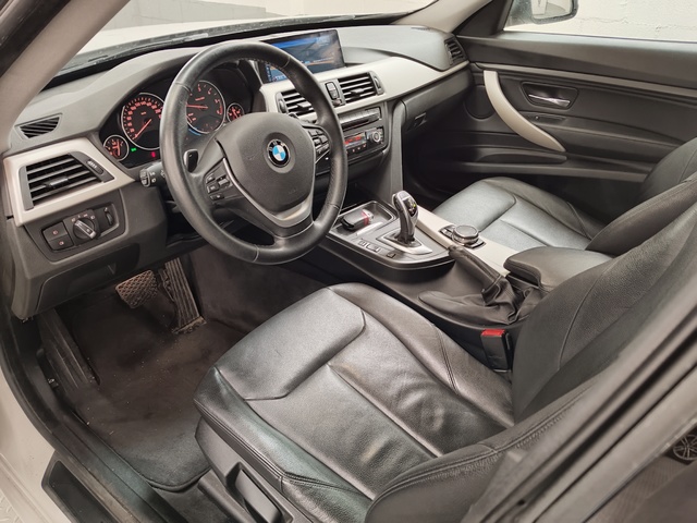 BMW Serie 3 320d Gran Turismo color Blanco. Año 2015. 135KW(184CV). Diésel. En concesionario Autoberón de La Rioja
