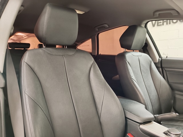 BMW Serie 3 320d Gran Turismo color Blanco. Año 2015. 135KW(184CV). Diésel. En concesionario Autoberón de La Rioja