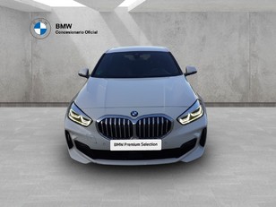Fotos de BMW Serie 1 118d color Blanco. Año 2020. 110KW(150CV). Diésel. En concesionario BMW Arlanza Motor Palencia de Palencia