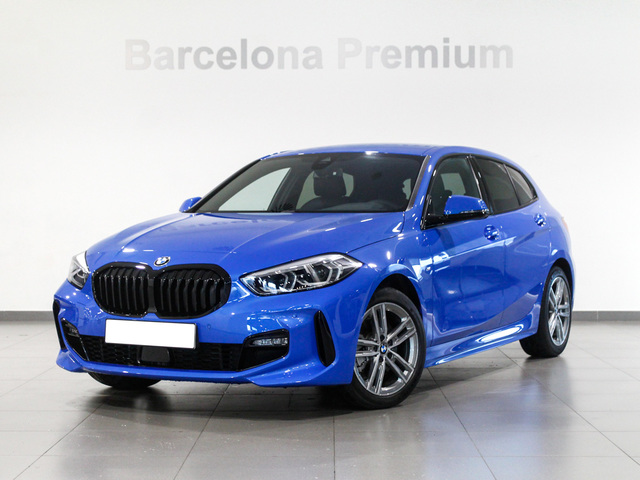 BMW Serie 1 116d color Azul. Año 2019. 85KW(116CV). Diésel. En concesionario Barcelona Premium -- GRAN VIA de Barcelona