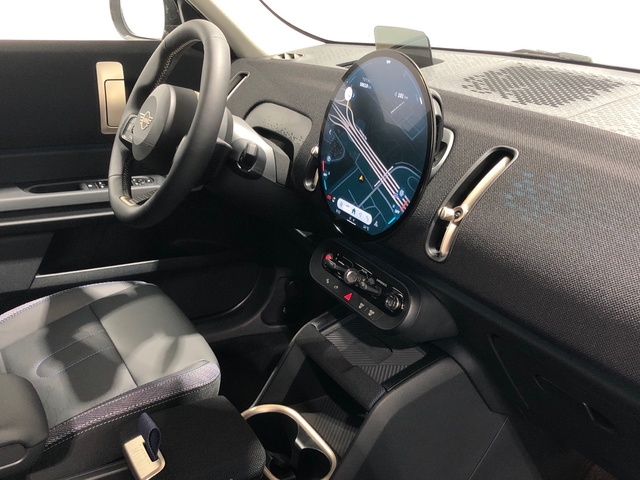 fotoG 7 del MINI MINI Countryman D 120 kW (163 CV) 163cv Diésel del 2024 en Madrid