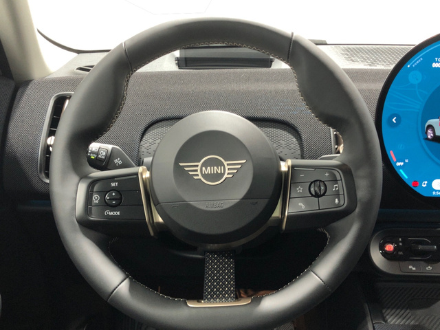 fotoG 11 del MINI MINI Countryman D 120 kW (163 CV) 163cv Diésel del 2024 en Madrid