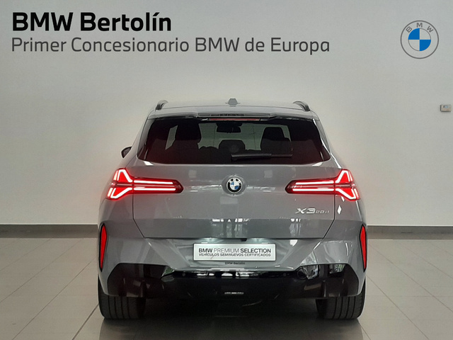 BMW X3 xDrive20d color Gris. Año 2025. 145KW(197CV). Diésel. En concesionario Automoviles Bertolin, S.L. de Valencia