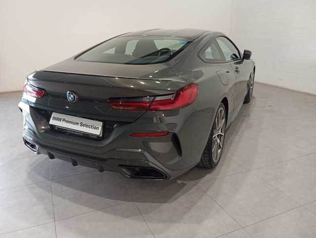 BMW Serie 8 M850i Coupe color Gris. Año 2019. 390KW(530CV). Gasolina. En concesionario Motor Munich - Terrassa - VO de Barcelona