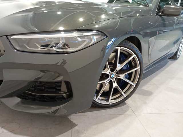 BMW Serie 8 M850i Coupe color Gris. Año 2019. 390KW(530CV). Gasolina. En concesionario Motor Munich - Terrassa - VO de Barcelona