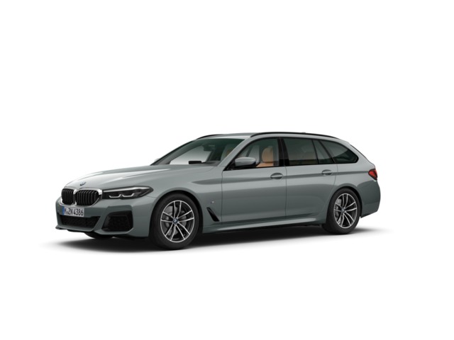 BMW Serie 5 520d Touring color Gris. Año 2024. 140KW(190CV). Diésel. En concesionario Motri Motor Jaén de Jaén