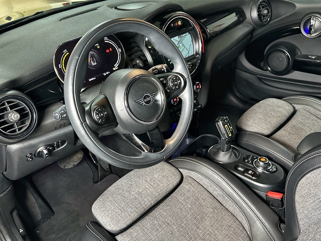 fotoG 13 del MINI MINI 3 Puertas Cooper SE 135 kW (184 CV) 184cv Eléctrico del 2021 en Asturias