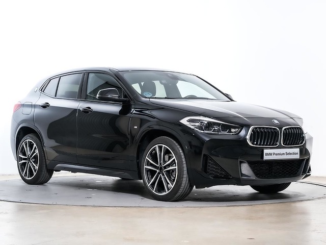 BMW X2 sDrive16d color Negro. Año 2024. 85KW(116CV). Diésel. En concesionario Oliva Motor Tarragona de Tarragona